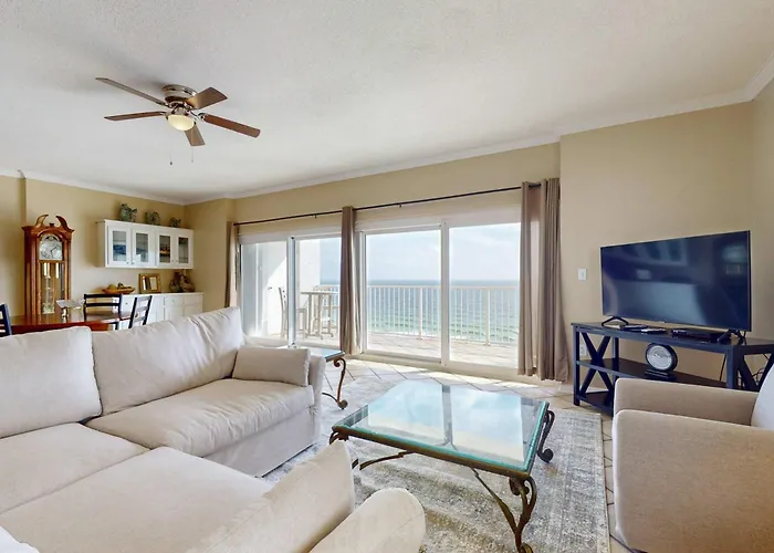 Bright & Attractive In Gulf-front Building With Pool & Spacious Balcony *