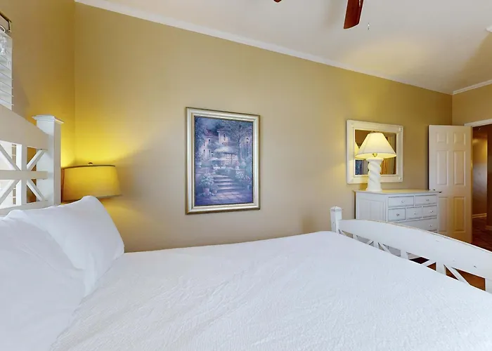 Bright & Attractive In Gulf-front Building With Pool & Spacious Balcony * Gulf Shores