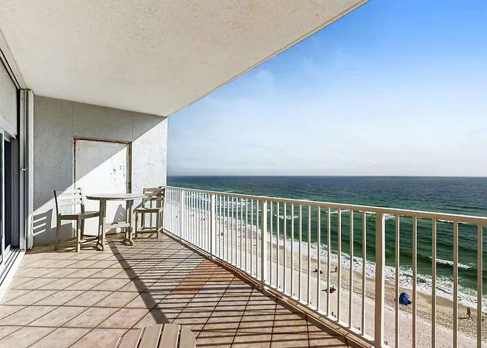 Holiday home Bright & Attractive In Gulf-front Building With Pool & Spacious Balcony Gulf Shores