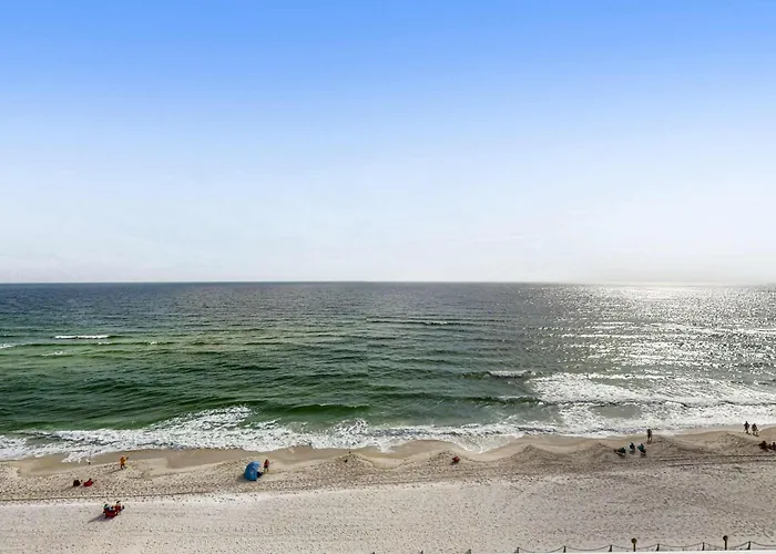 Bright & Attractive In Gulf-front Building With Pool & Spacious Balcony *